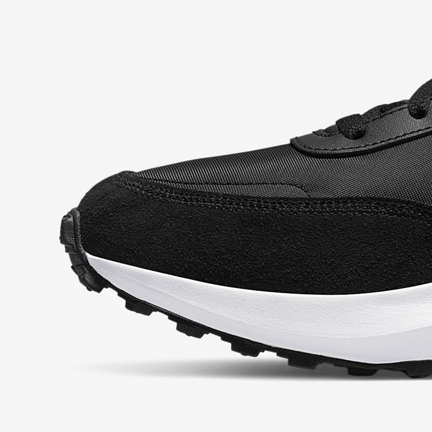 Nike Official Genuine Waffle D - đánh giá và giá Men Shoes On Sale Nike