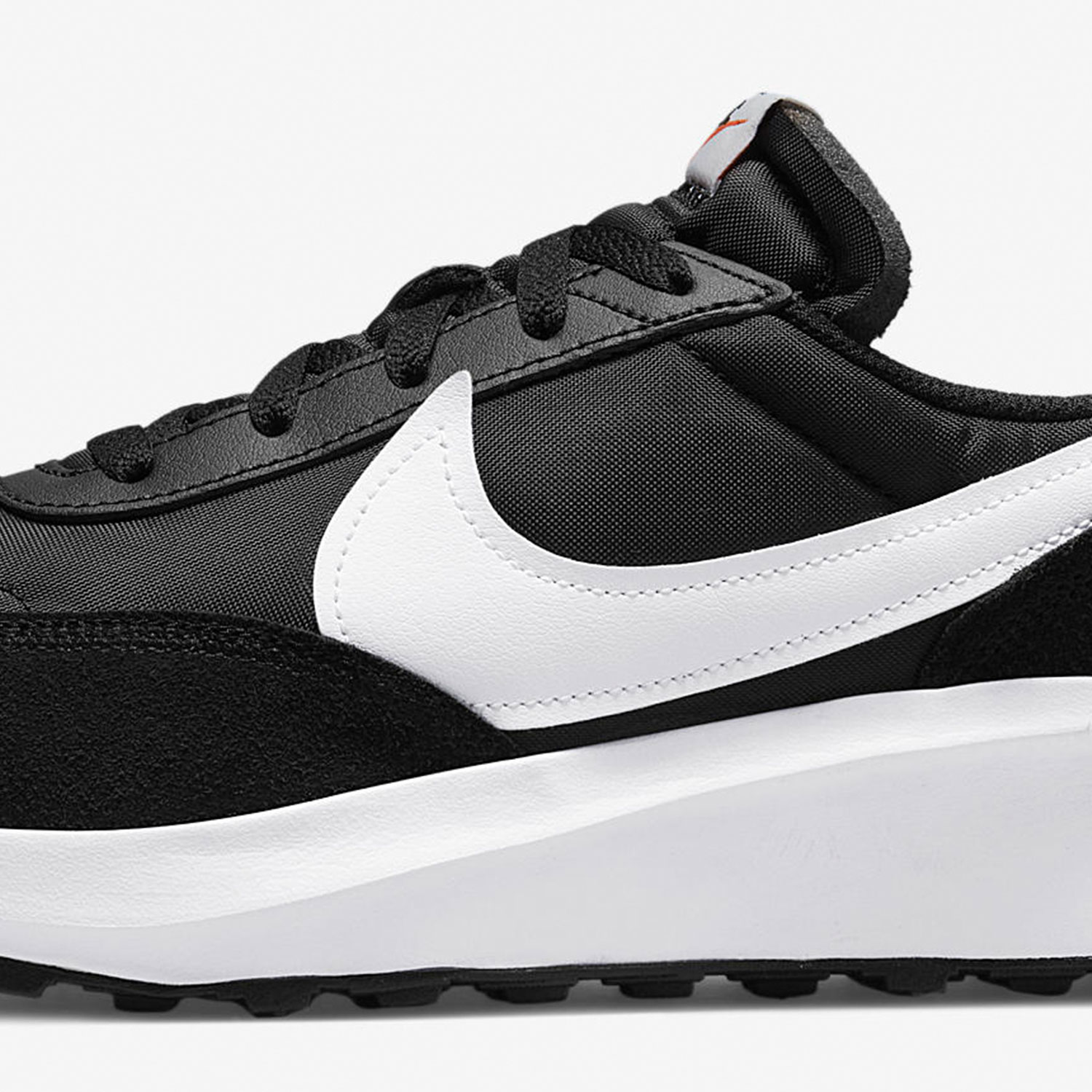 Nike Official Genuine Waffle D - đánh giá và giá Men Shoes On Sale Nike